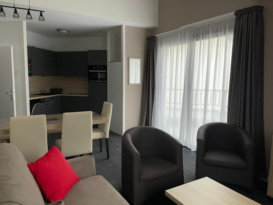 Gourette: Appartement 6 pers, terrasse, animaux admis - FR-1-860-31 Apartment in Nouvelle-Aquitaine
