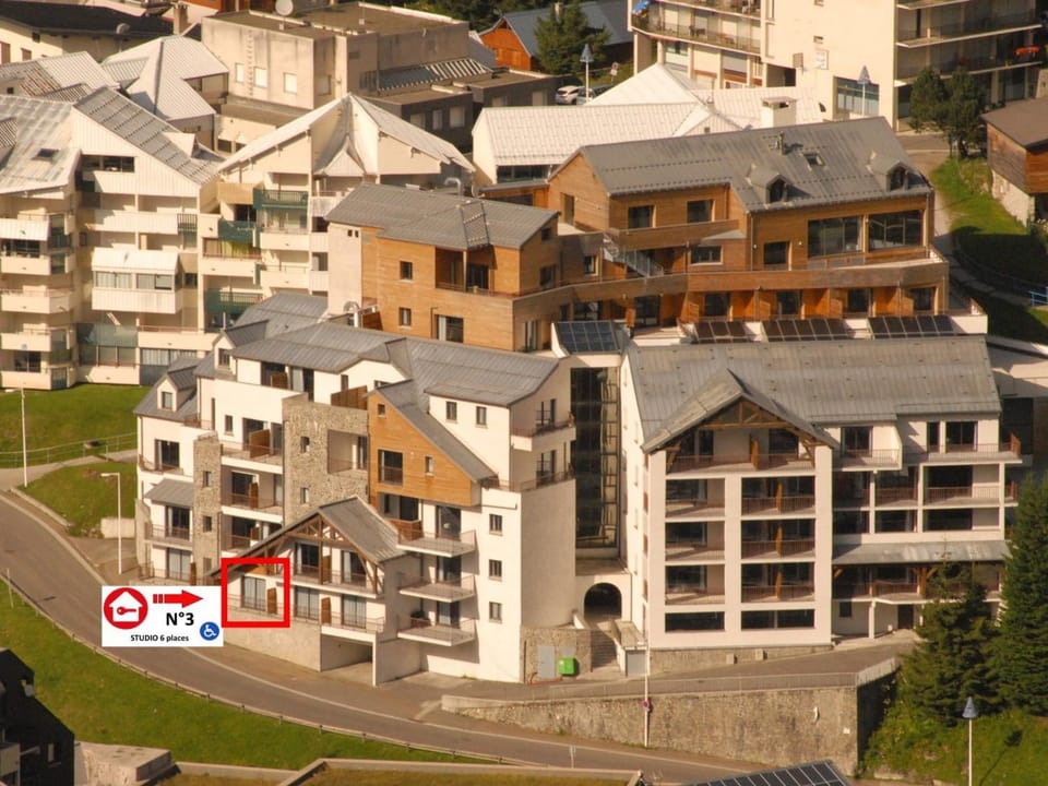 Gourette - Studio 6 pers avec piscine - FR-1-860-41 Apartment in Nouvelle-Aquitaine