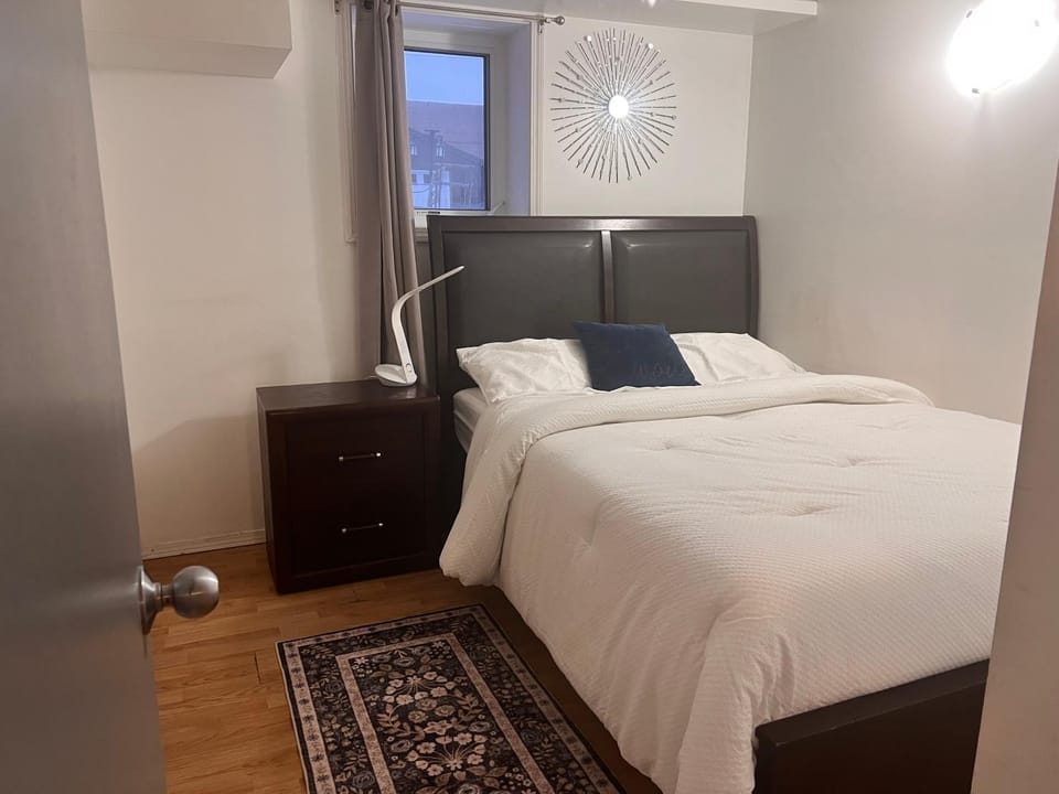 Gull lake Bed and Breakfast in Winnipeg