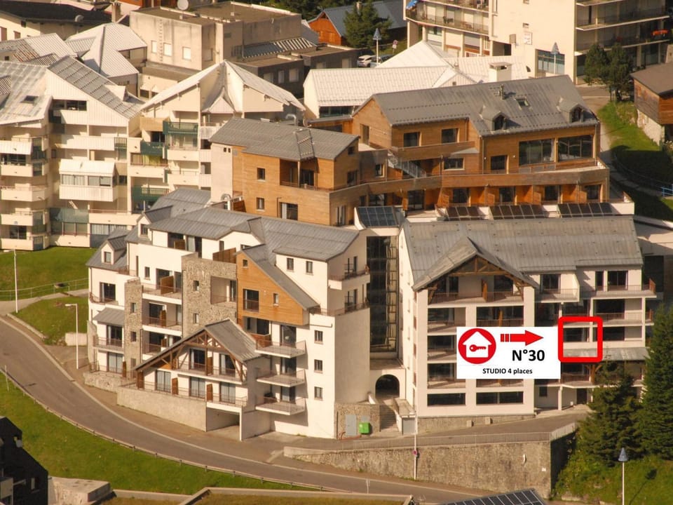 Gourette studio piscine 4 pers., animaux admis - FR-1-860-46 Apartment in Nouvelle-Aquitaine