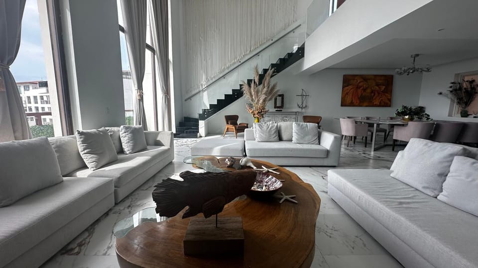 La Isla Acapulco Diamante Penthouse de Dos Pisos Apartment in Acapulco