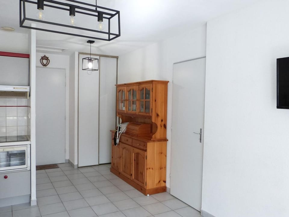 Maisonnette calme à 650m de la plage, jardinet clos - FR-1-194-341 House in La Tranche-sur-Mer