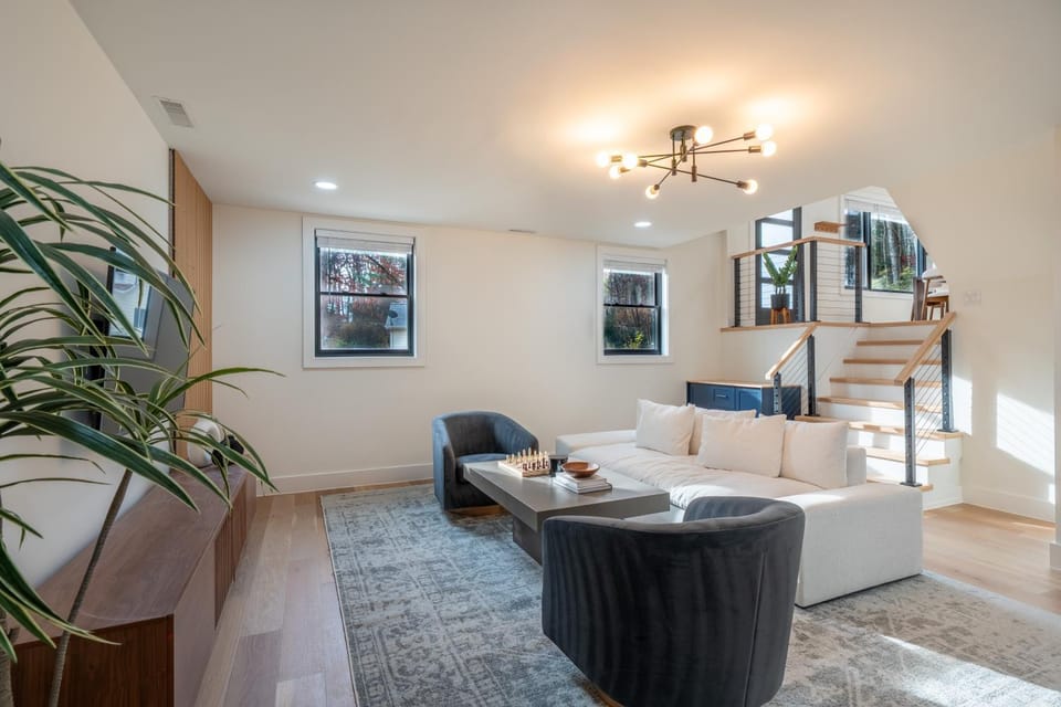 TV and multimedia, Living room, Seating area