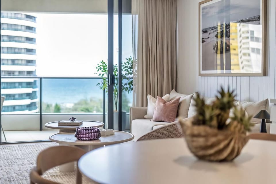 Luxurious 2-Bed Designer Retreat at Oracle Resort Apartment in Gold Coast