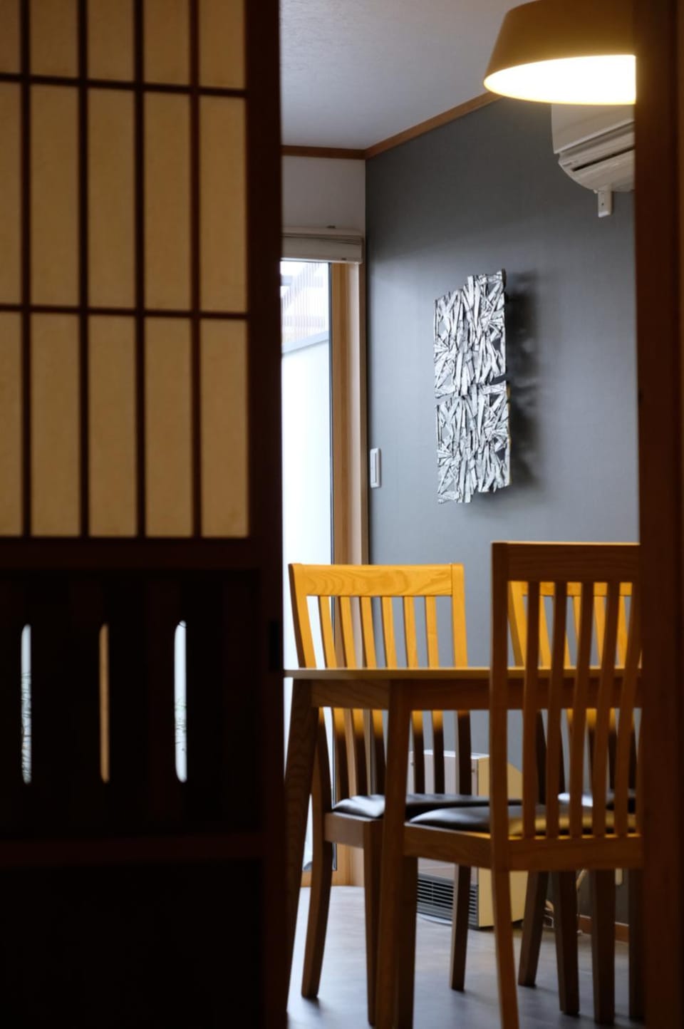 Living room, Decorative detail, Dining area