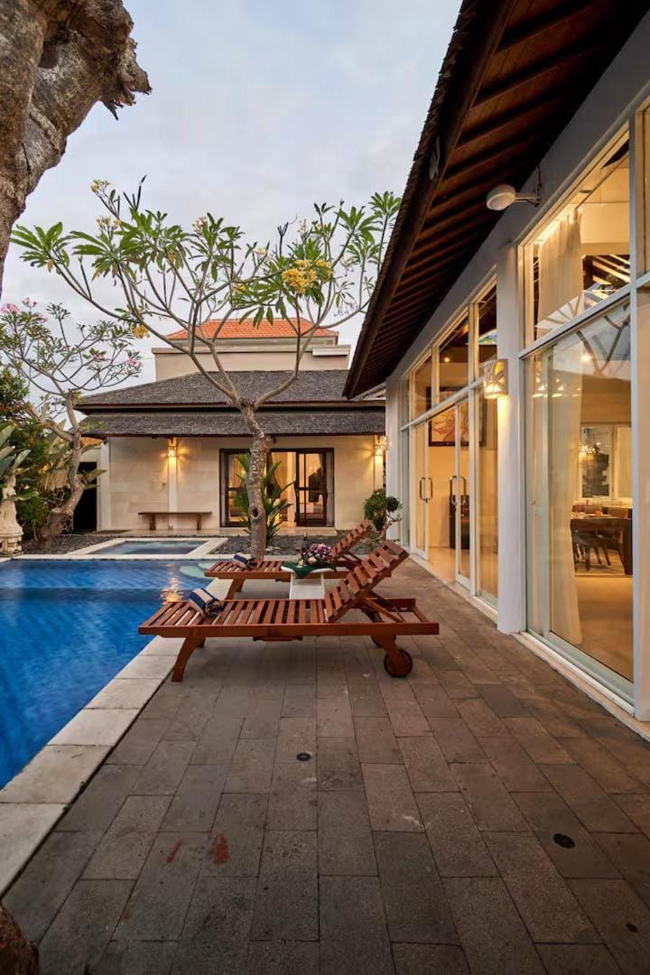 Villa Umasari Keramas Villa in Blahbatuh