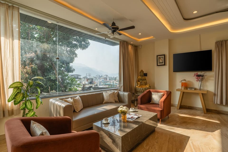 Communal lounge/ TV room, TV and multimedia