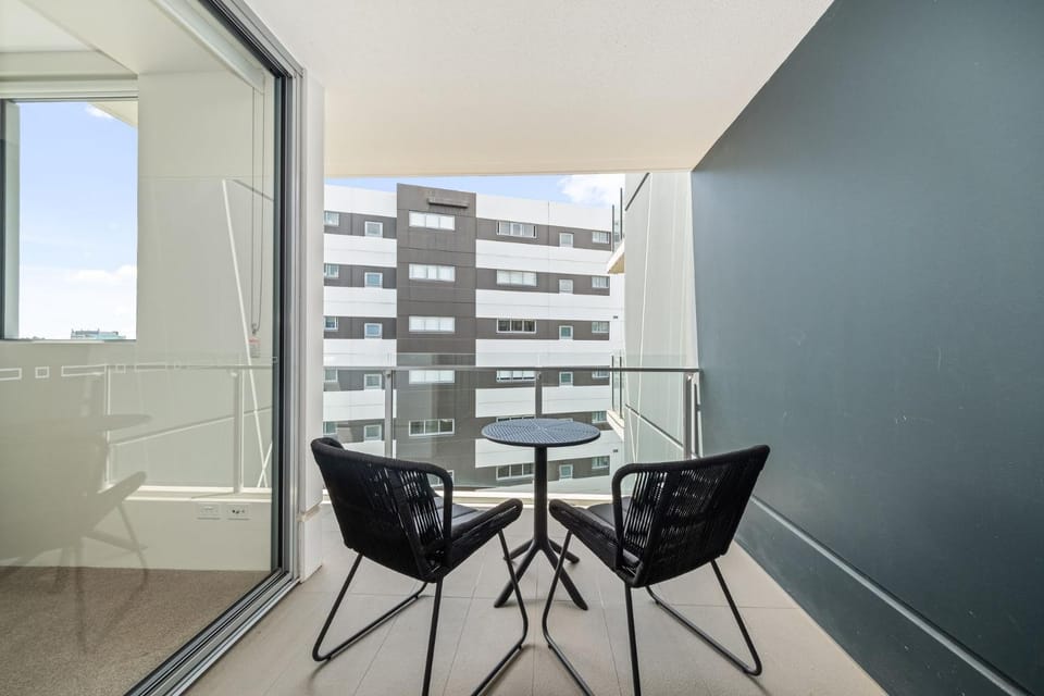 View (from property/room), Living room, Seating area