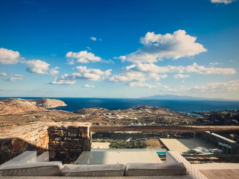 Aegean Aura , Stylish Mykonos Stay Apartment in Decentralized Administration of the Aegean