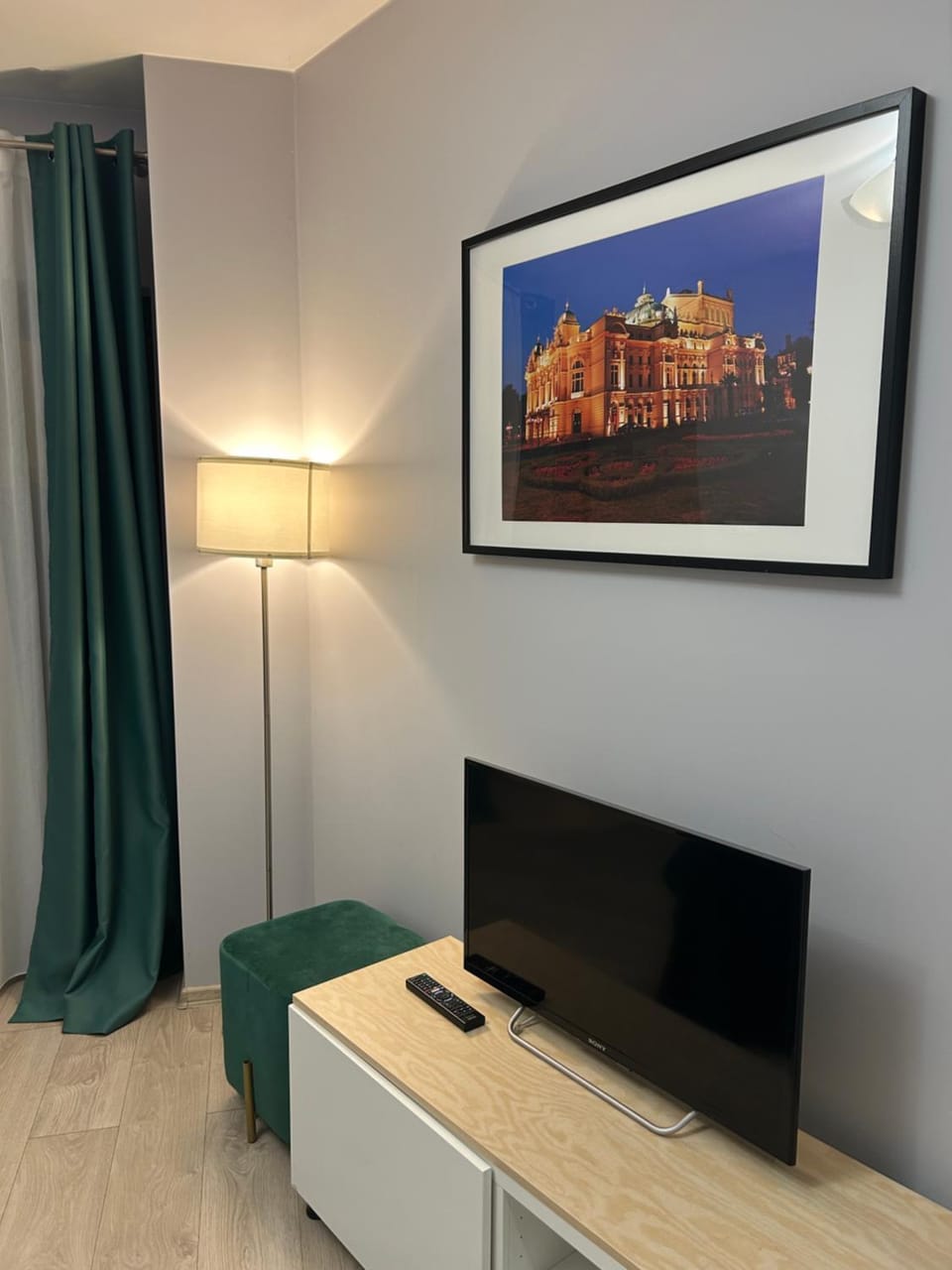 Communal lounge/ TV room, TV and multimedia