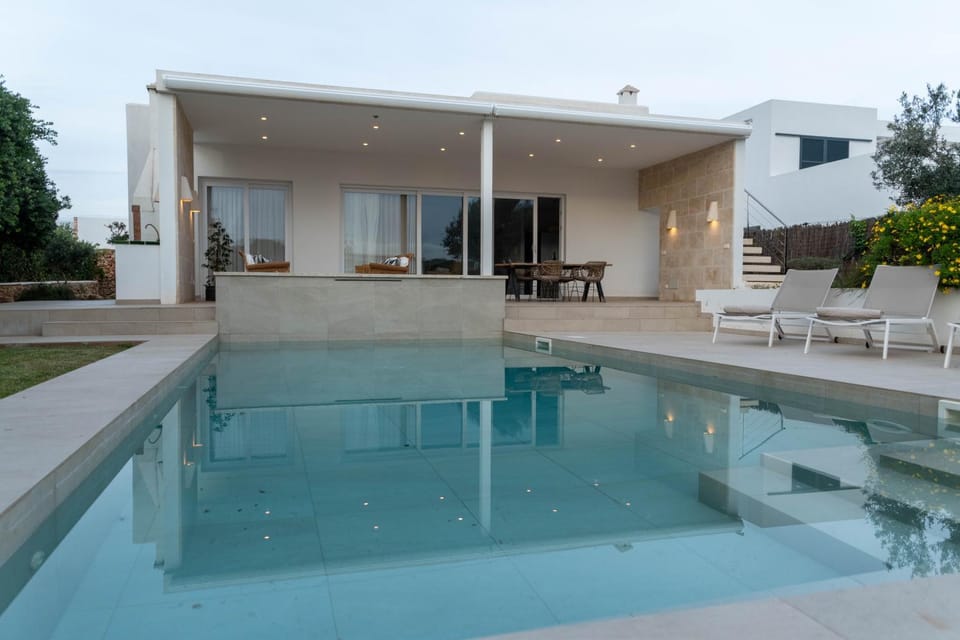 VILLA PETRA ARENAL D'en CASTELL Villa in Balearic Islands