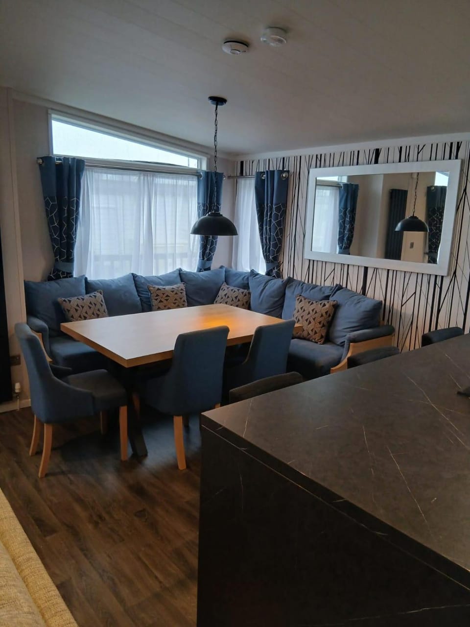 Photo of the whole room
