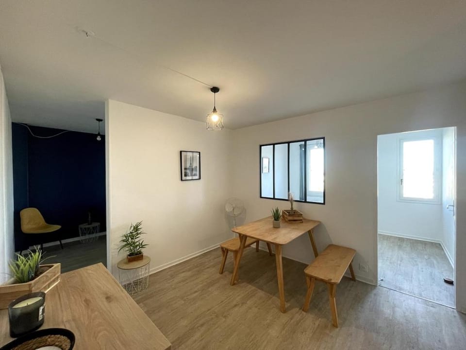 Leo Lagrange Apartment in Bourgogne-Franche-Comté