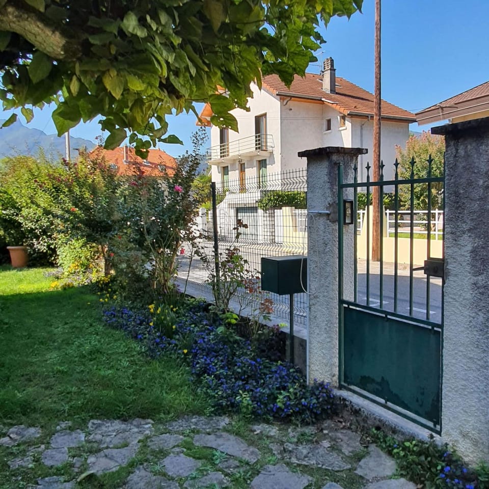 Confortable maison familiale à 5 minutes du lac House in Aix-les-Bains