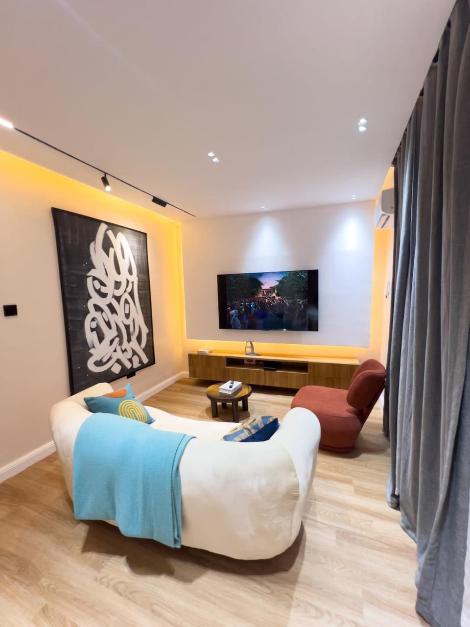 TV and multimedia, Living room