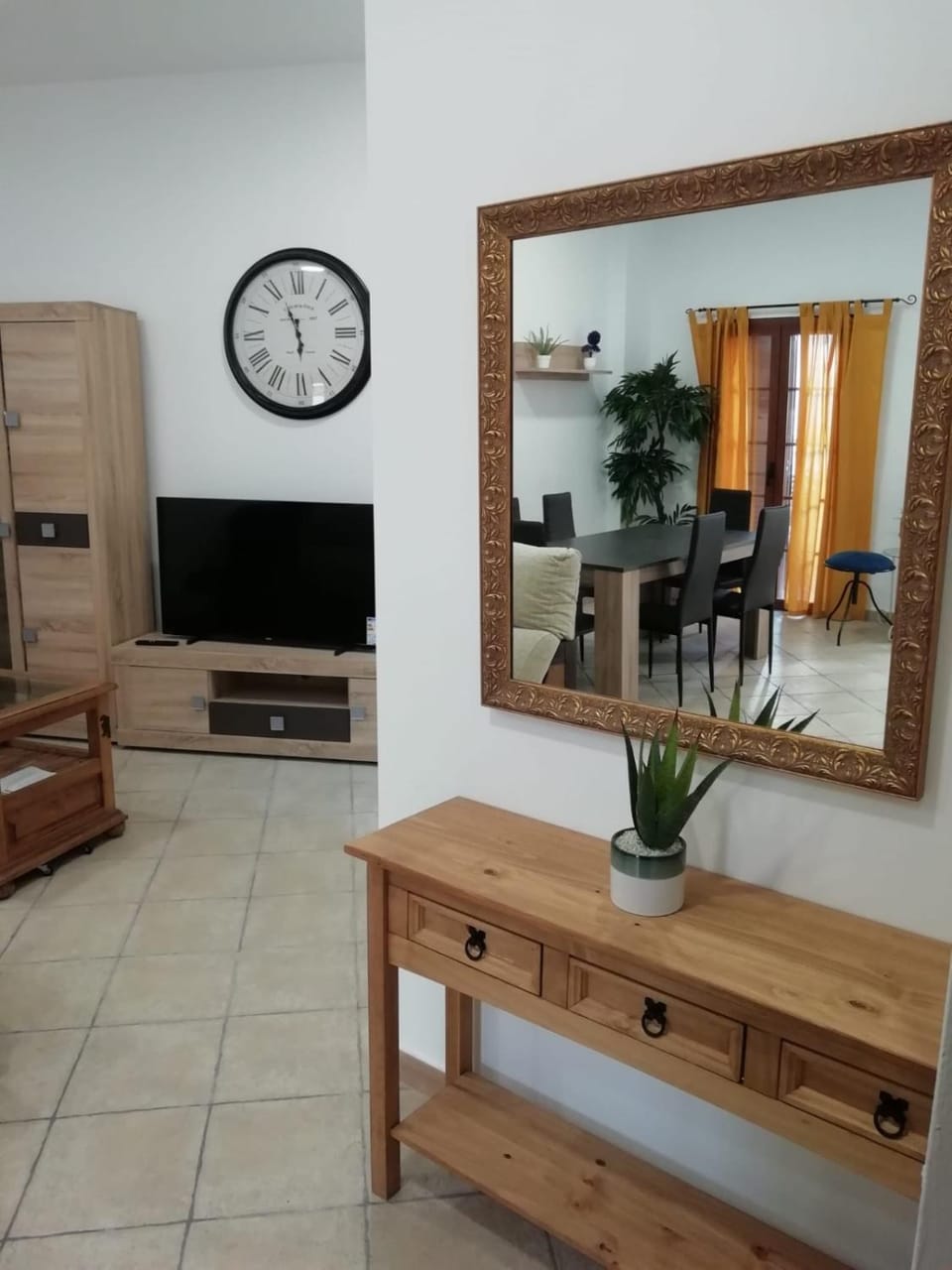 TV and multimedia, Living room