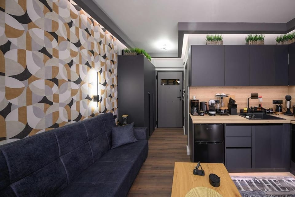 Kitchen or kitchenette, Seating area