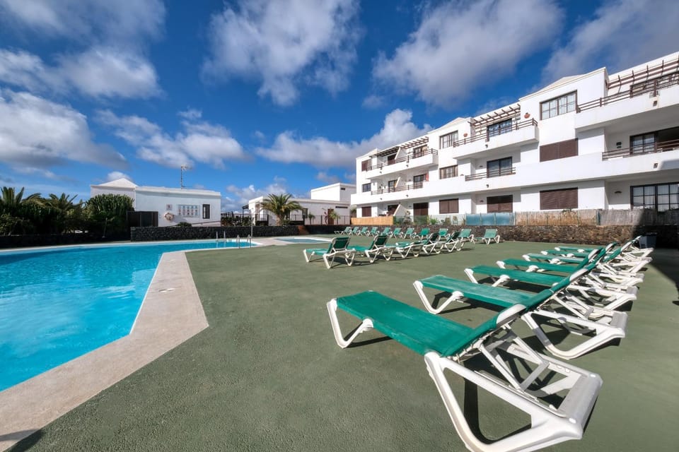 Solarium, Balcony/Terrace, Swimming pool