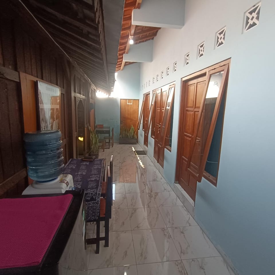 Land Ho - Homestay Vacation rental in Yogyakarta