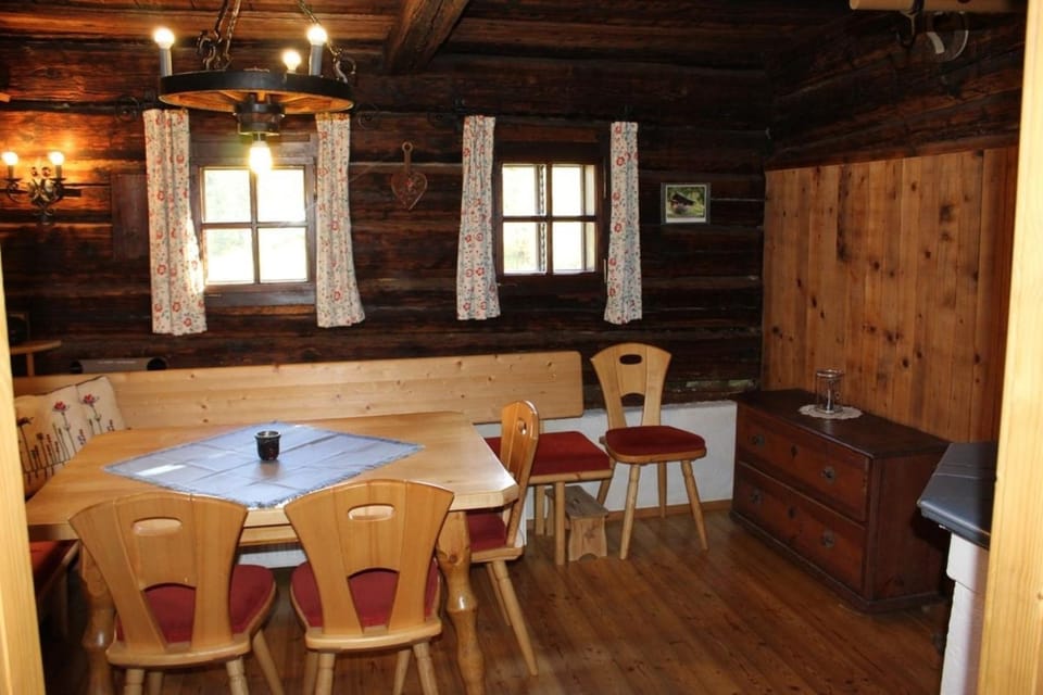 Zetzenberghütte House in Salzburgerland