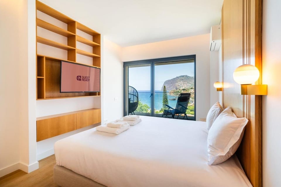 GuestReady - Bright home with stunning views Apartment in Funchal