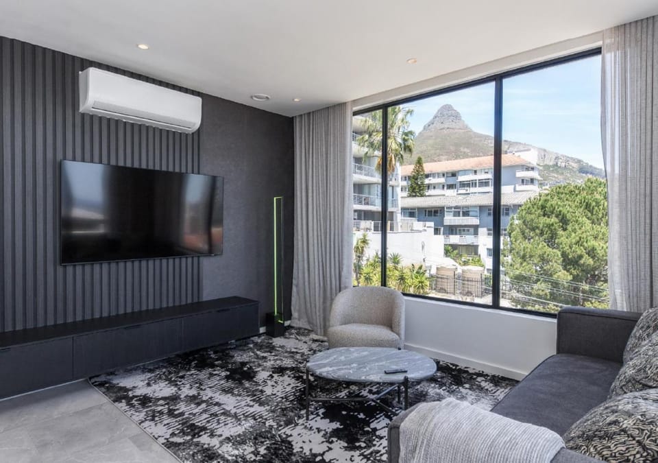 Sea Point Luxury at The Clifford Apartment in Sea Point