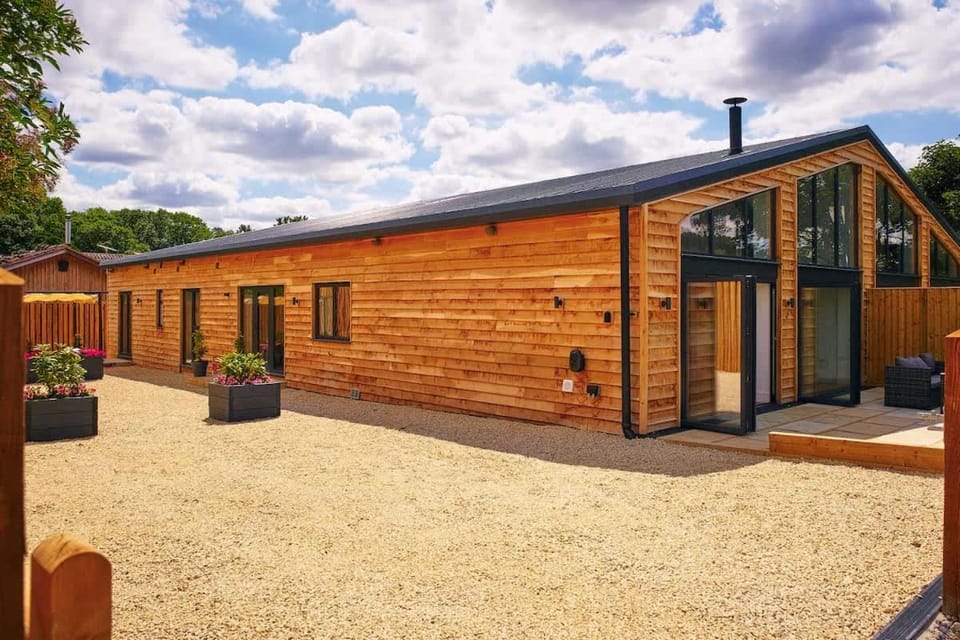 Luxury Barn Complex -Hot Tub- Orchardleigh Frome House in Frome