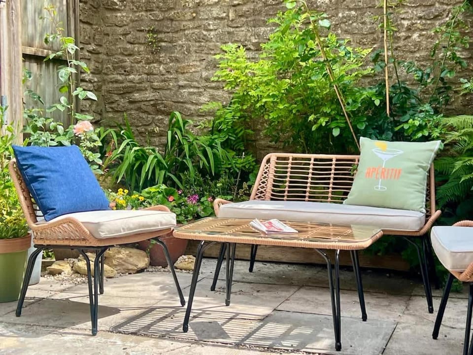Mid-Century Gem - Heart of Frome House in Frome