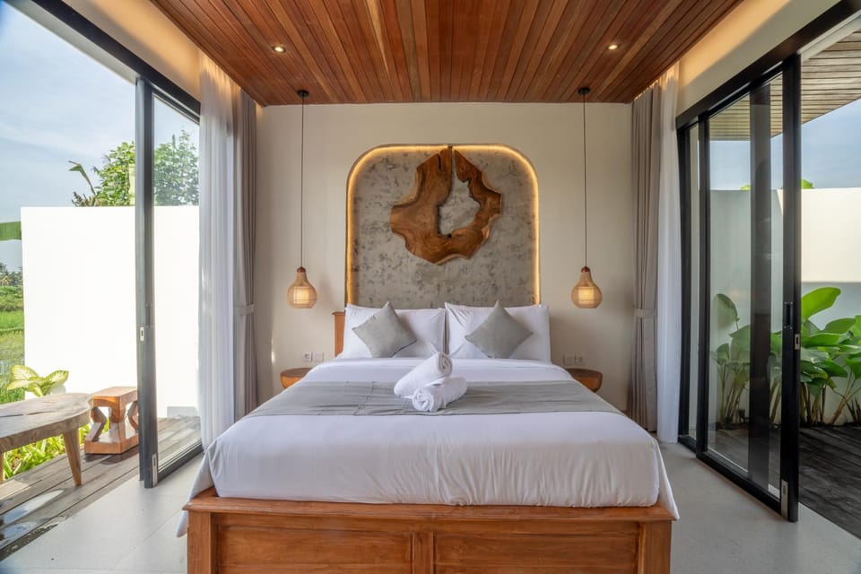 Balcony/Terrace, Photo of the whole room, Bedroom