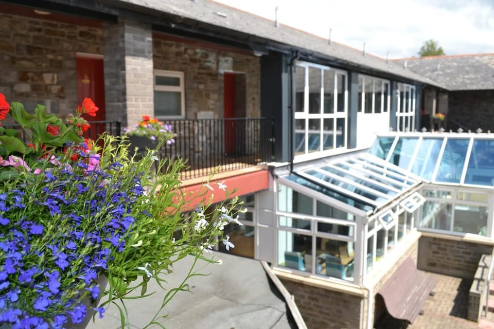 Balcony/Terrace, Garden view