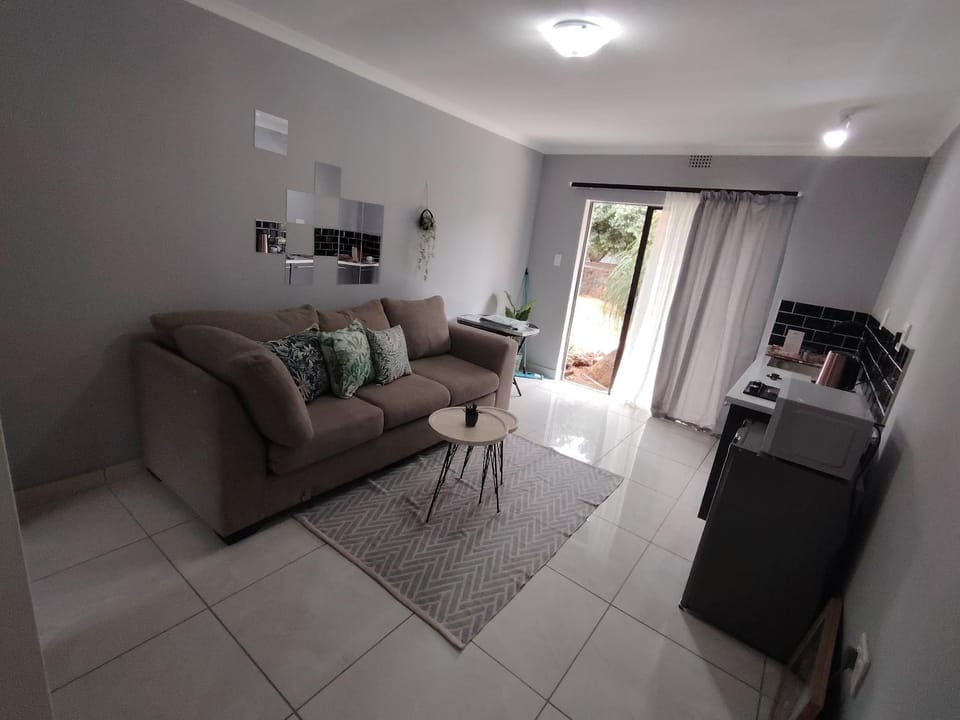 Khaya Guest house Bed and Breakfast in North West, South Africa