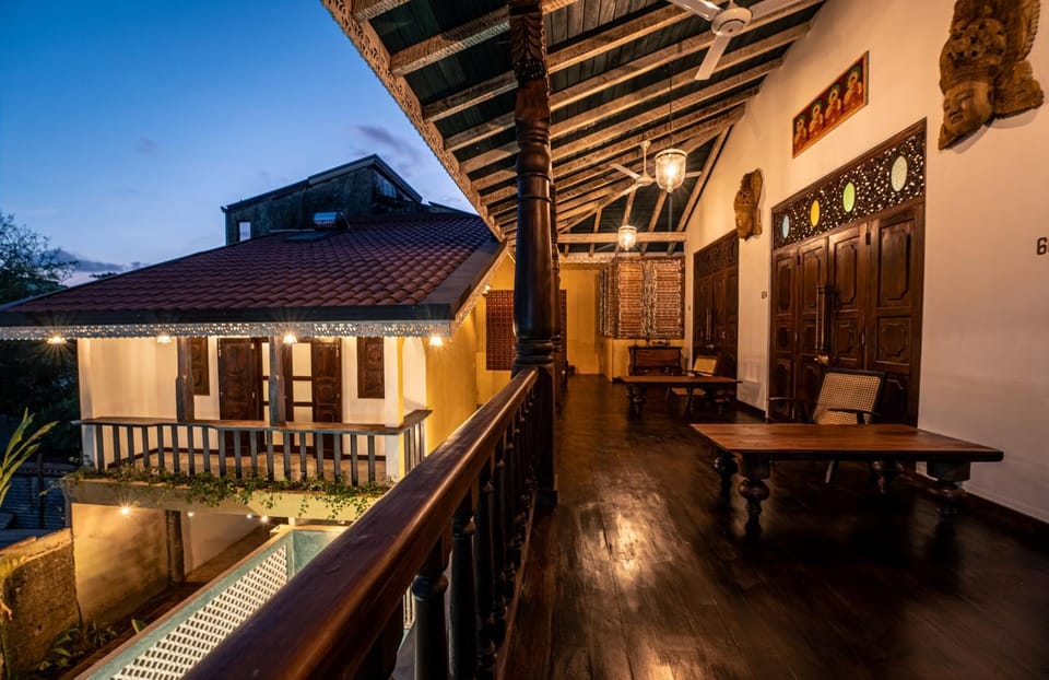 Patio, View (from property/room), Balcony/Terrace, Dining area, Pool view