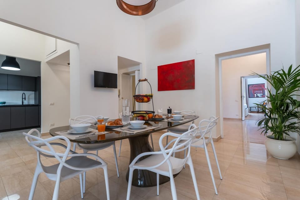 TV and multimedia, Coffee/tea facilities, Kitchen or kitchenette, Dining area, air conditioner