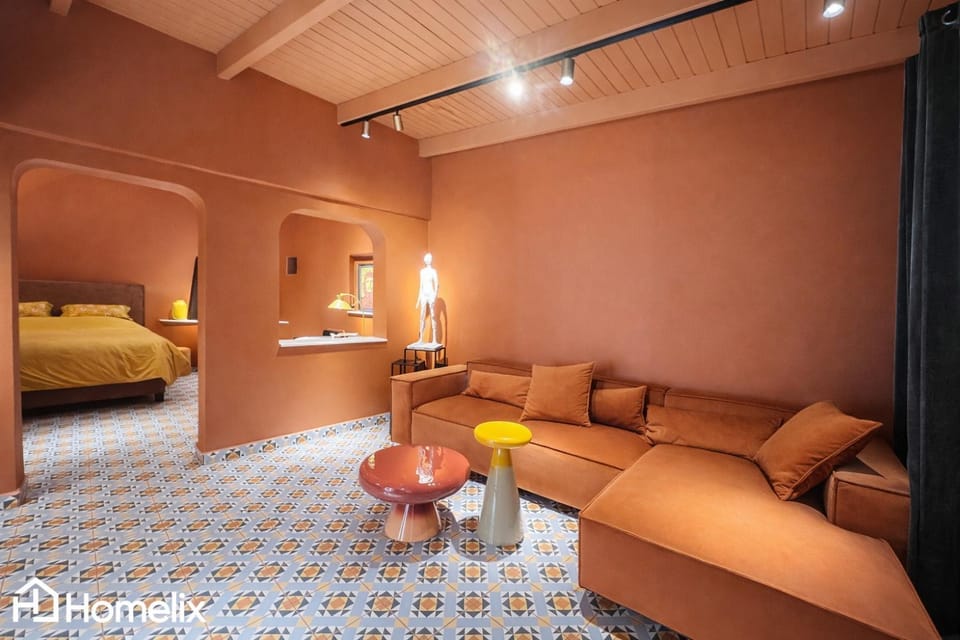 Santa Clara - the revolution of living House in Euboea
