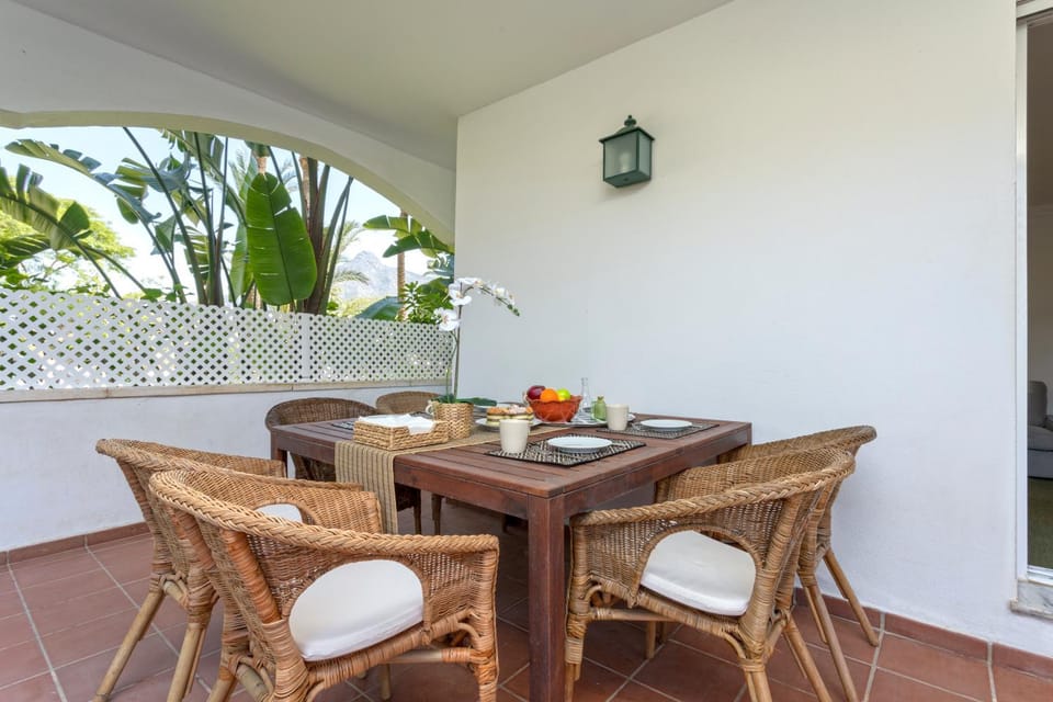Garden, Garden, Dining area