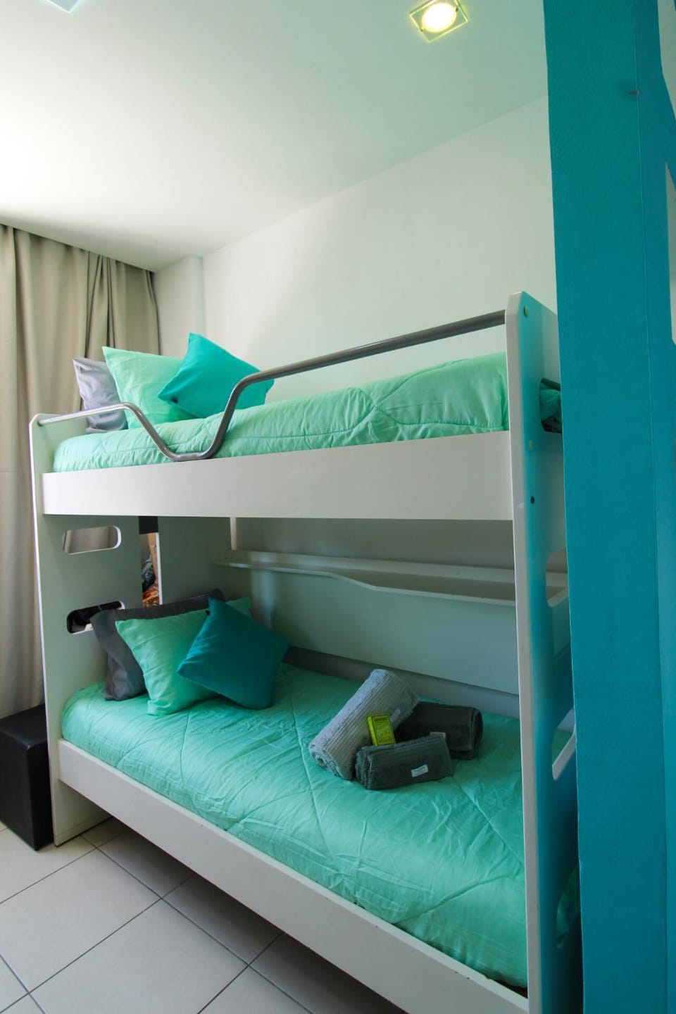 Bed, Photo of the whole room, Bedroom, bunk bed