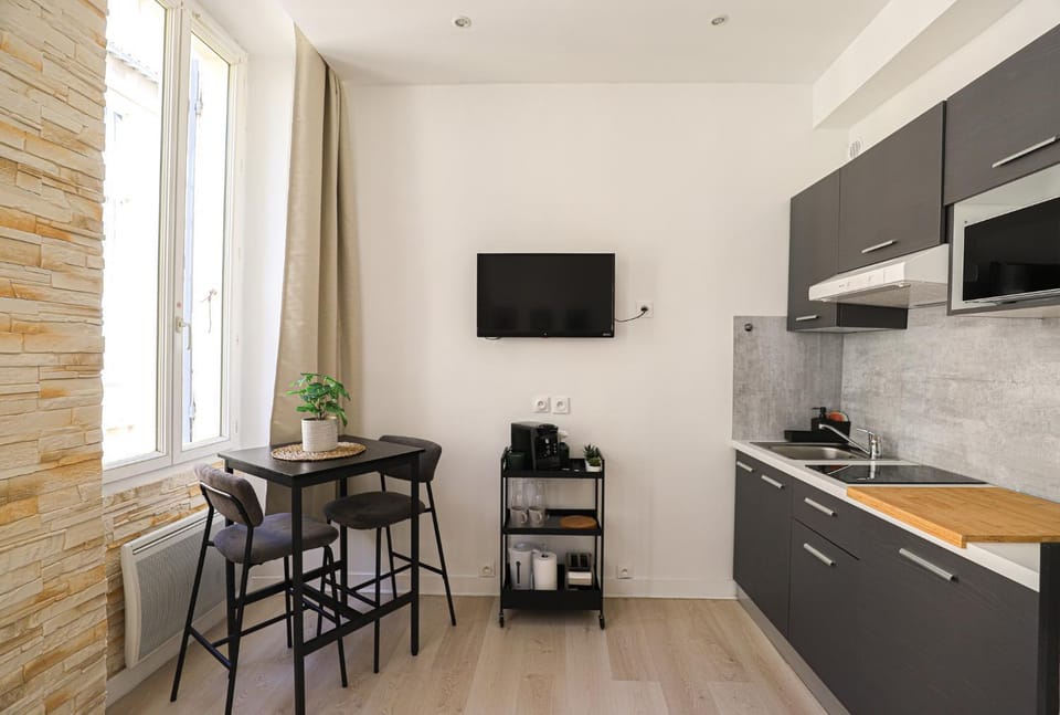 Studio Vieux-Port Apartment in Marseille