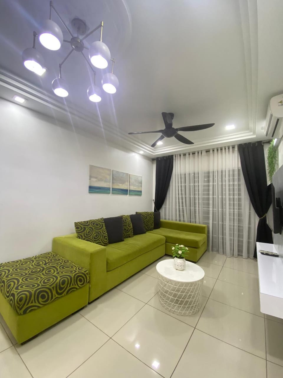 Putrajaya Aster Homestay With Pool & Unifi 3 Bedroom Apartment in Putrajaya