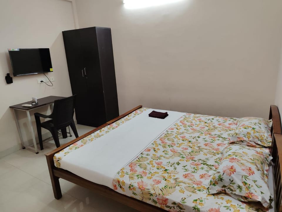 Bed, wardrobe