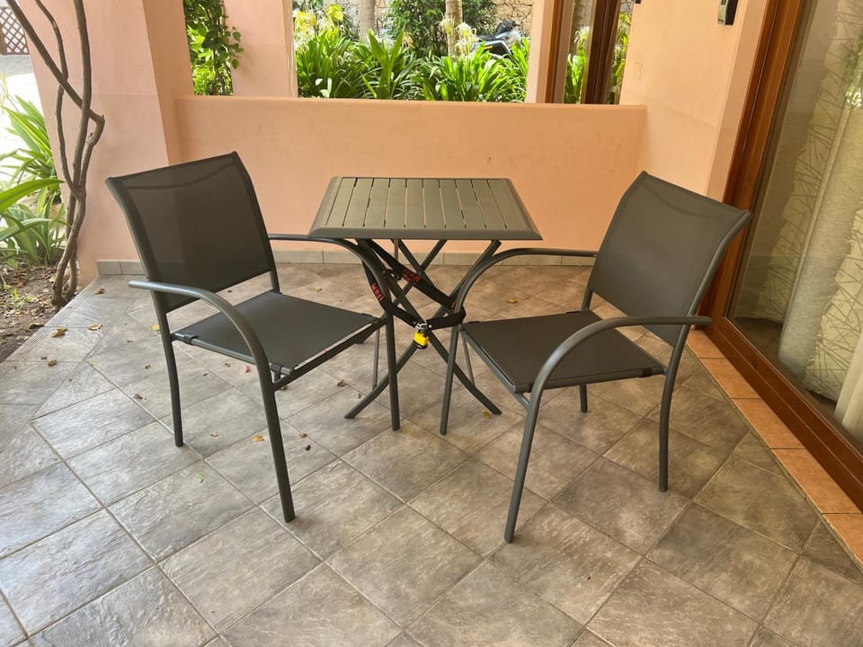Patio, Balcony/Terrace