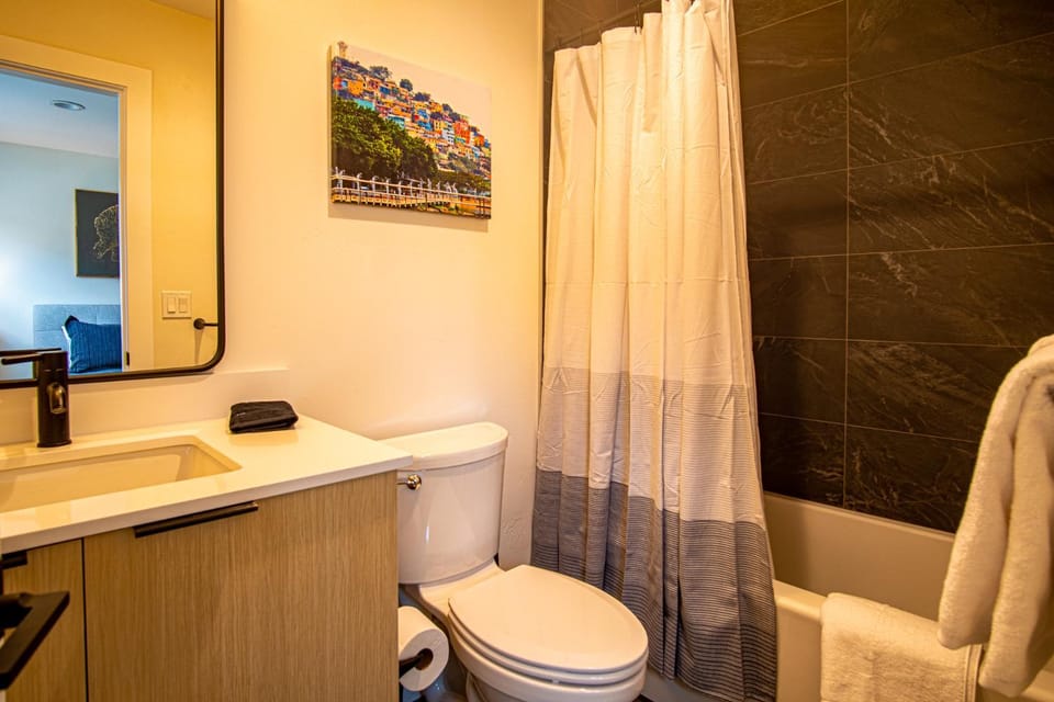 Bathroom, Bath