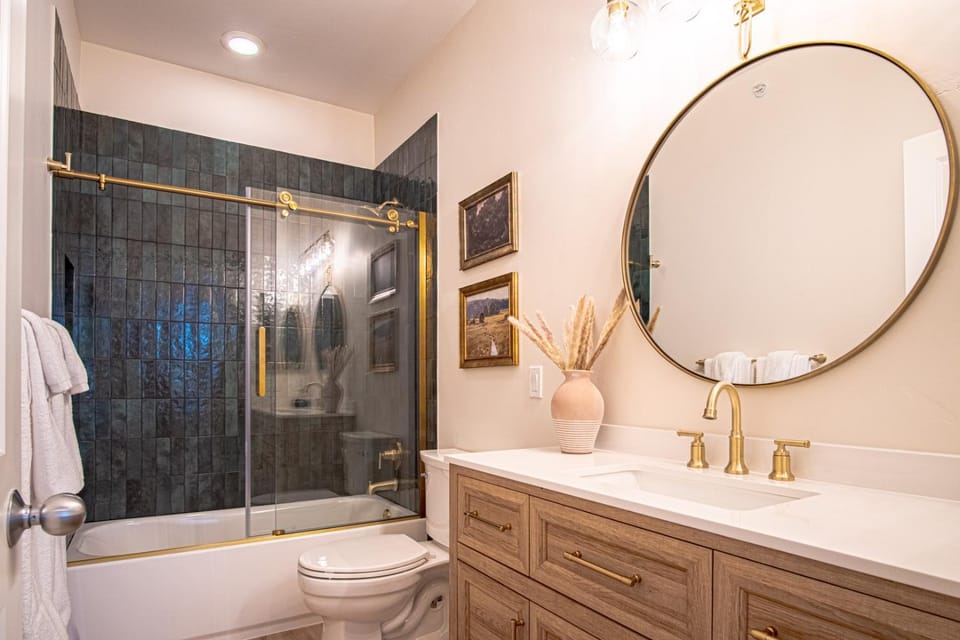 Bathroom, Bath