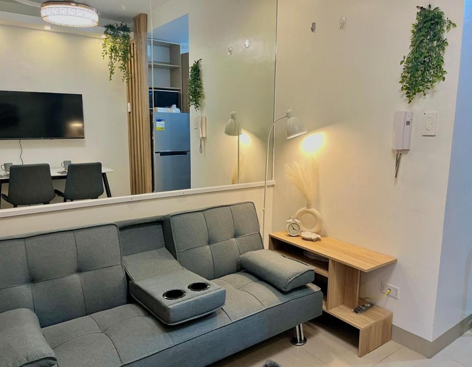 Liwayway Suites Apartment in Pasay
