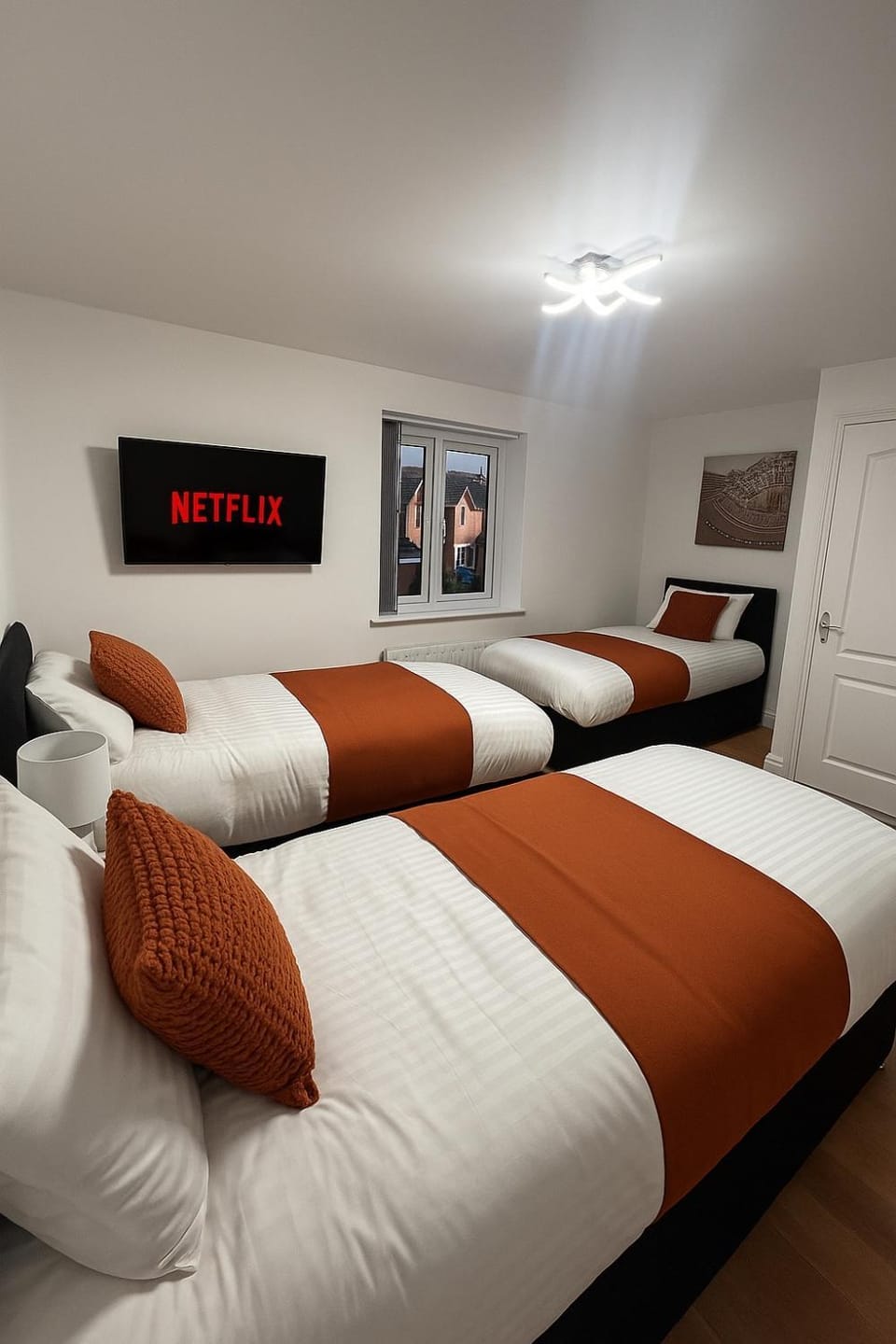 Photo of the whole room