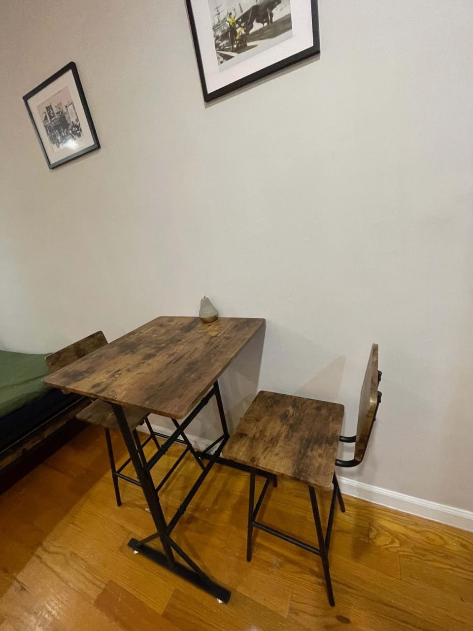 Union Square Studio with Kitchen -Shared Bathroom Apartment in Lower Manhattan