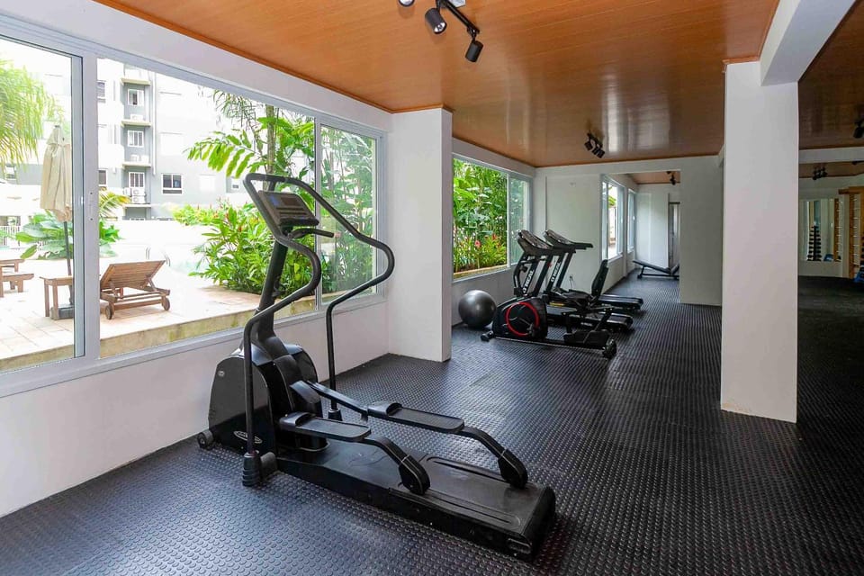 Fitness centre/facilities, Pool view