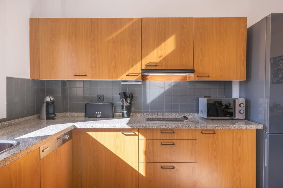 Kitchen or kitchenette, Living room