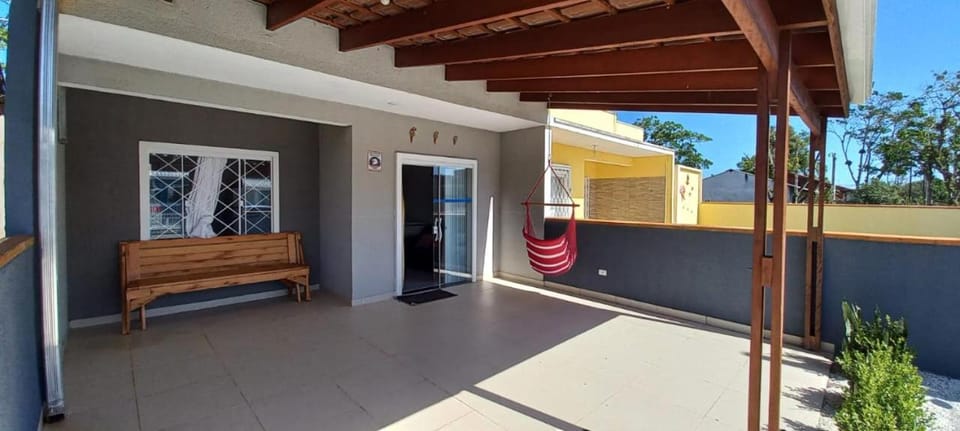 Linda Casa de Praia com Piscina em Itapoá House in State of Santa Catarina