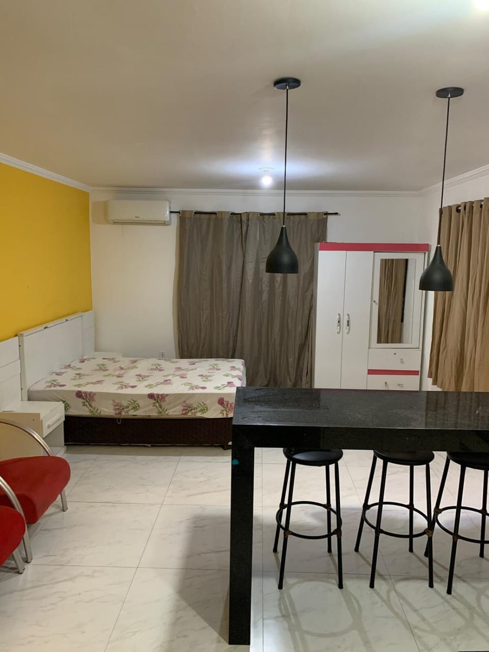 Photo of the whole room