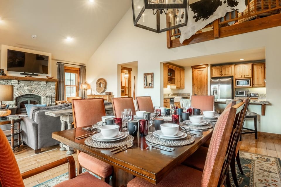 Lodges 1178 - Timber Lodge Retreat House in Mammoth Lakes